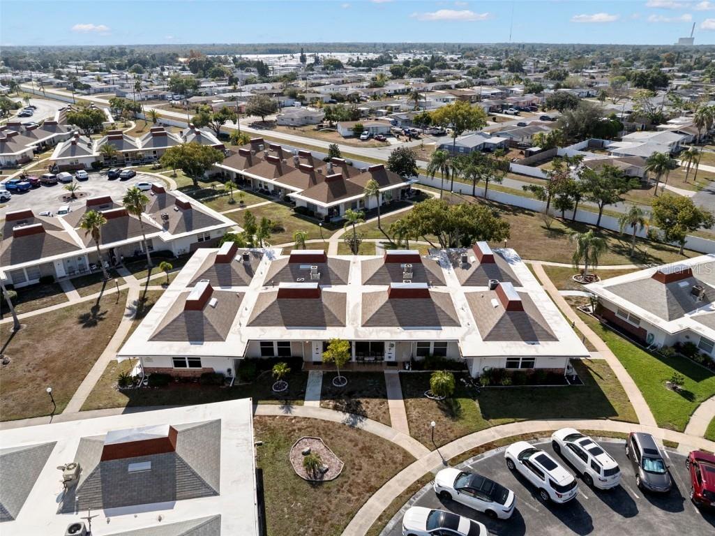 4353 Tahitian Gardens Cir #B Holiday FL 34691 TB8453053 image21