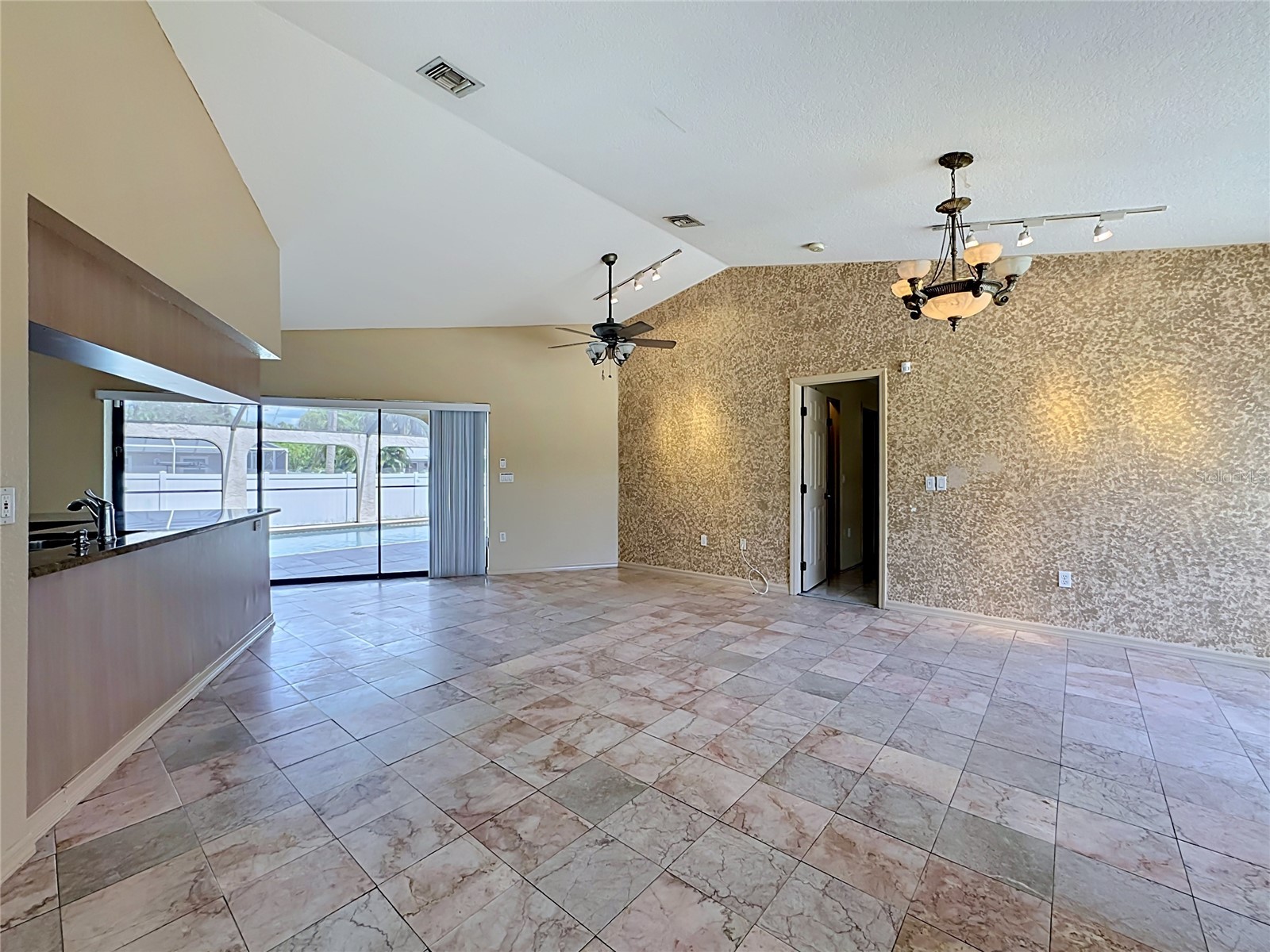 4354 Boggs Street Port Charlotte FL 33948 C7526345 image3