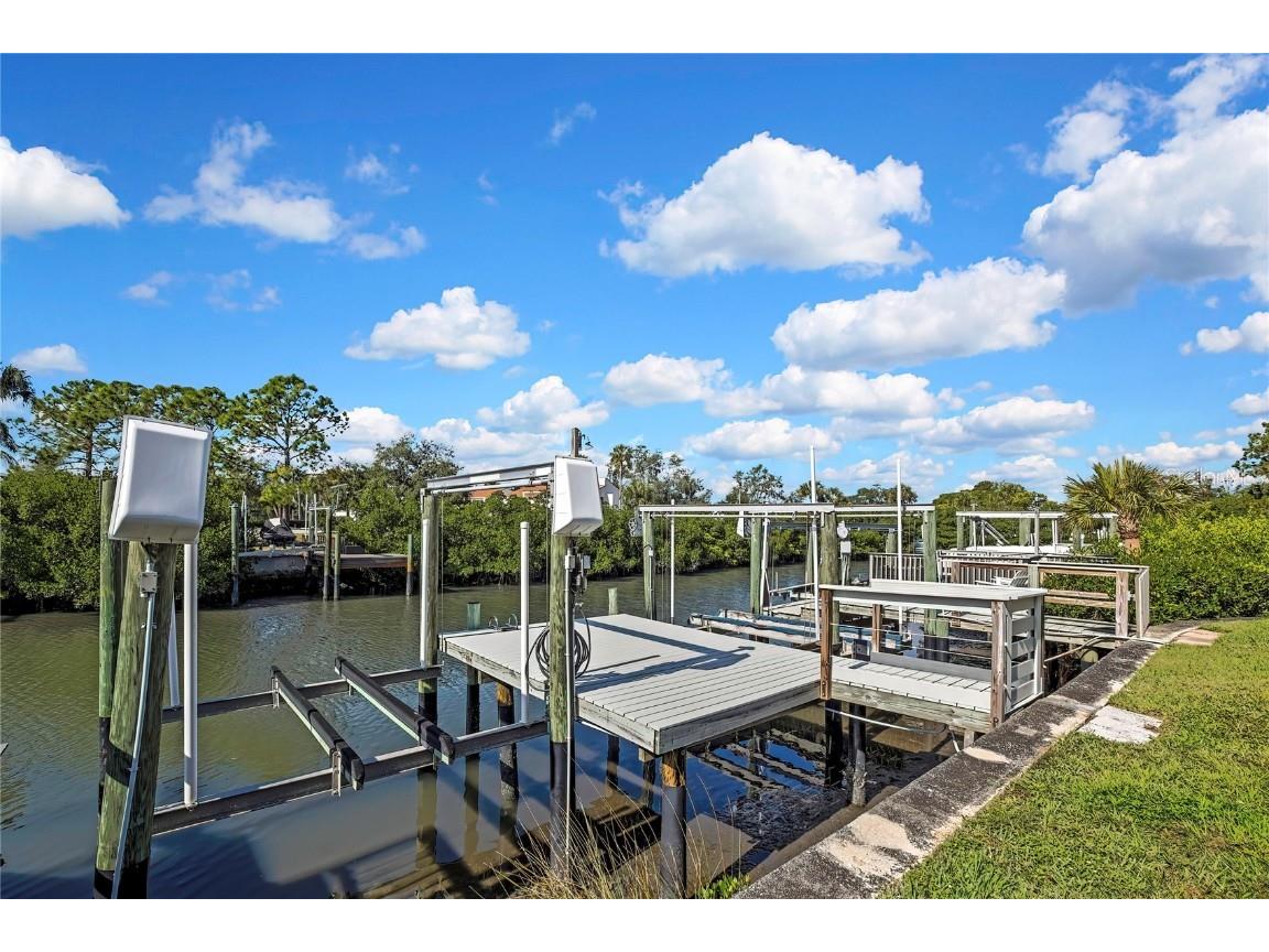 4354 Outrigger Lane Tampa FL 33615 TB8451402 image12