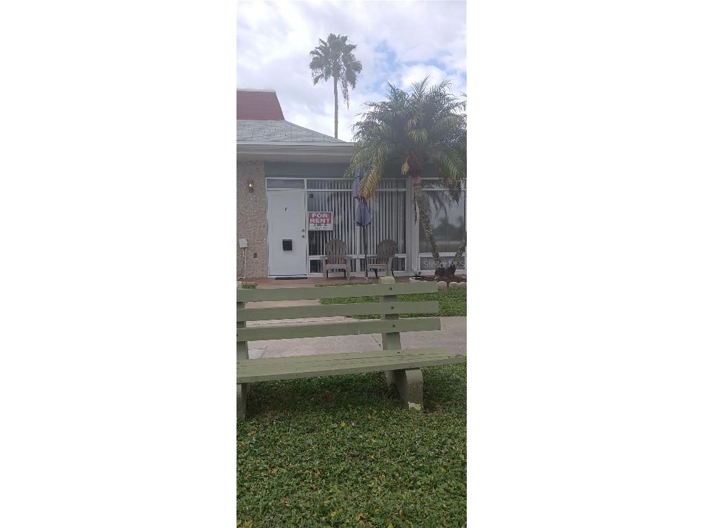 4354 Tahitian Gardens Circle #F Holiday FL 34691 W7881133 image1