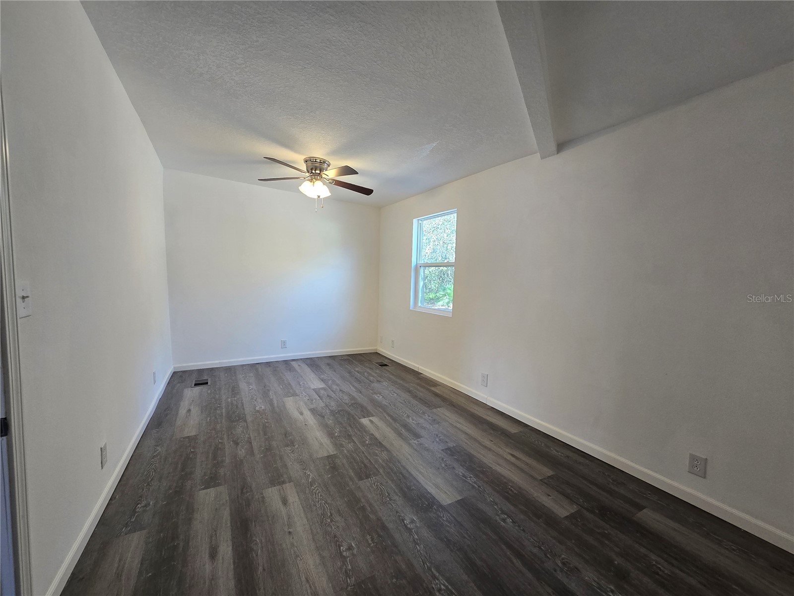 43541 Dixie Drive Paisley FL 32767 R4910596 image6