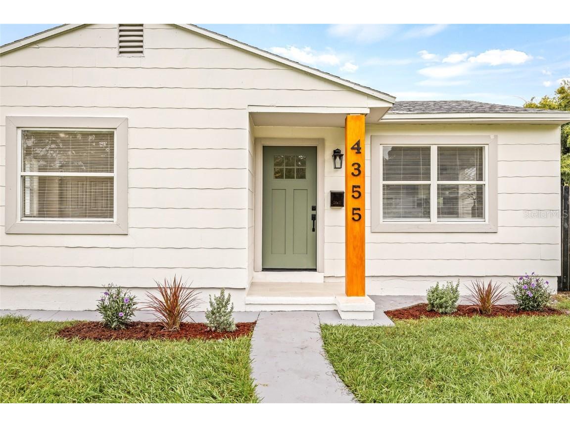 4355 3rd Avenue N Saint Petersburg FL 33713 TB8425304 image1