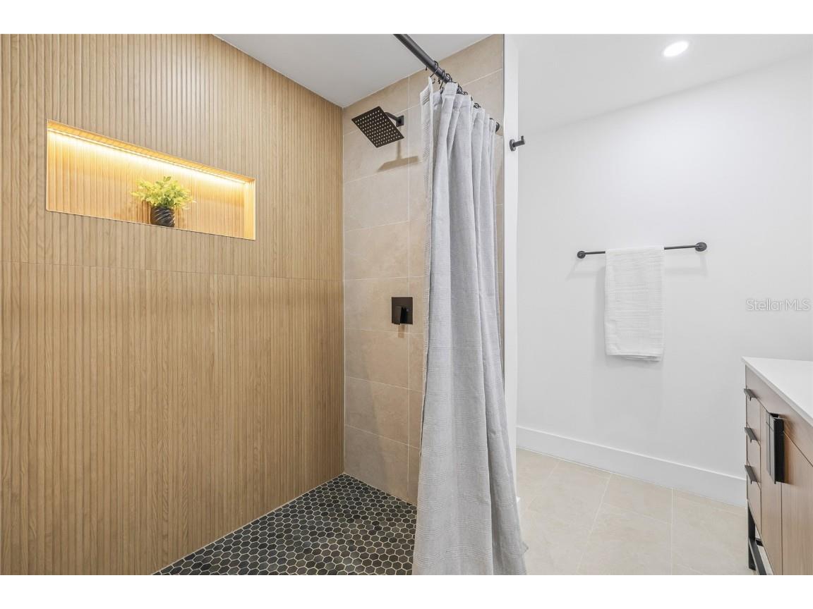 4355 3rd Avenue N Saint Petersburg FL 33713 TB8425304 image15