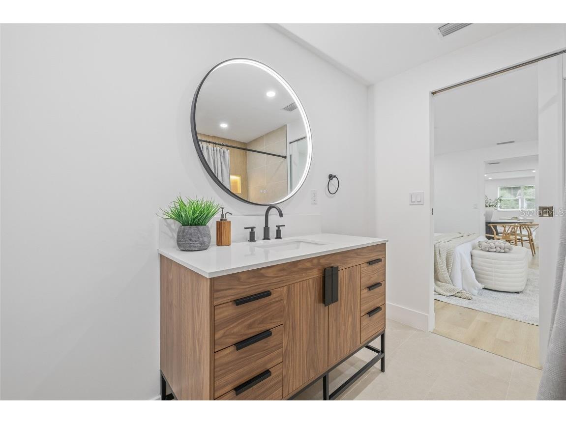 4355 3rd Avenue N Saint Petersburg FL 33713 TB8425304 image16