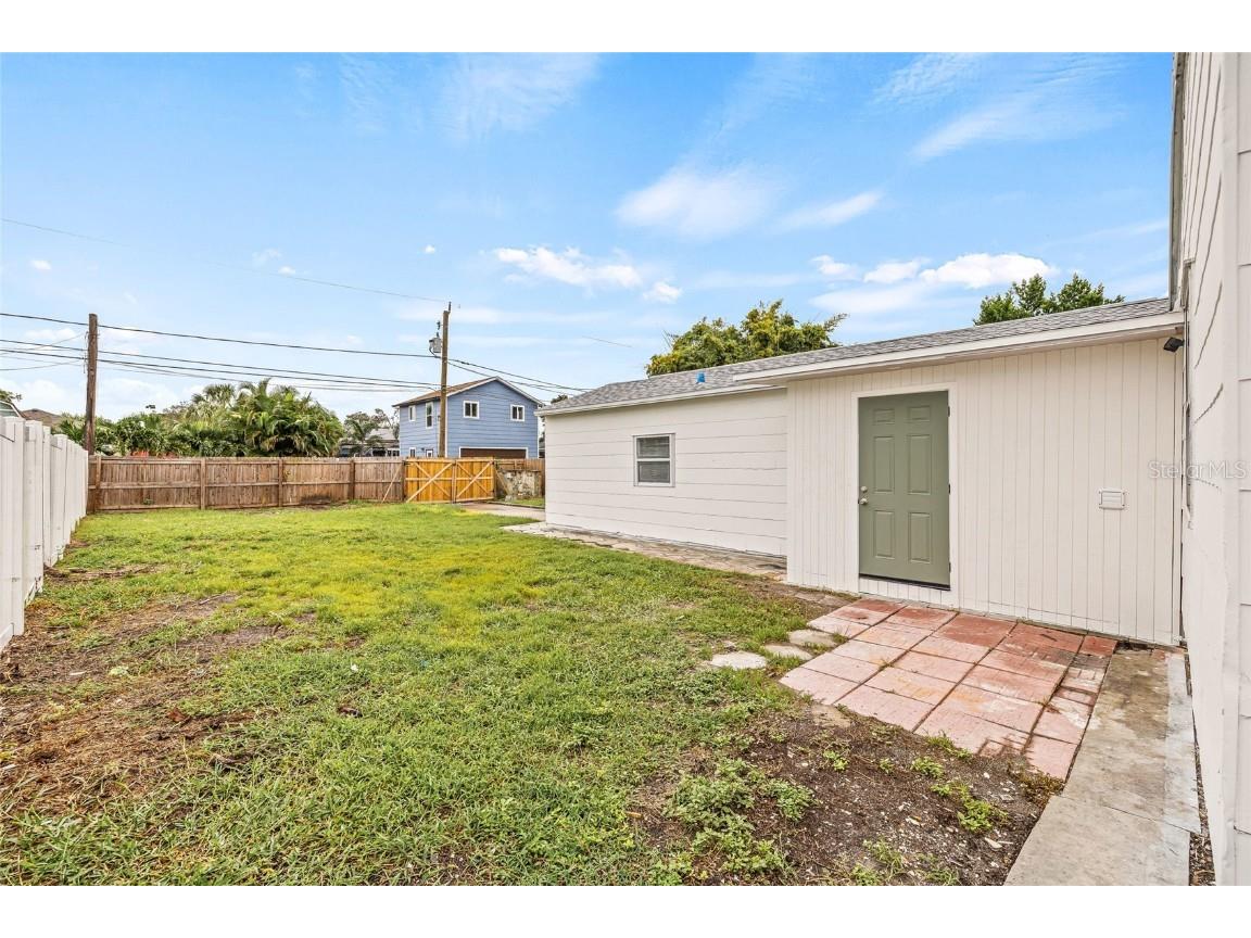 4355 3rd Avenue N Saint Petersburg FL 33713 TB8425304 image25