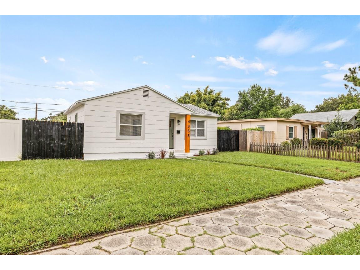 4355 3rd Avenue N Saint Petersburg FL 33713 TB8425304 image29