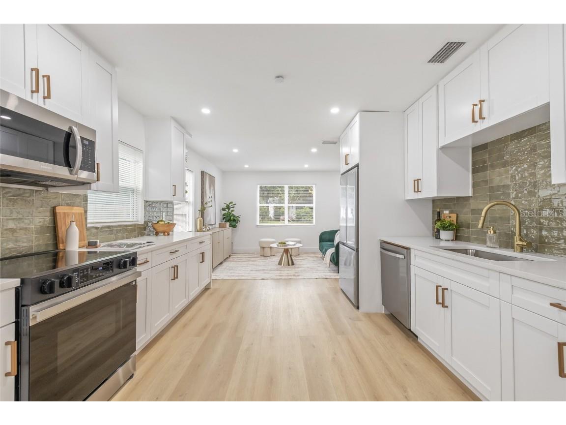 4355 3rd Avenue N Saint Petersburg FL 33713 TB8425304 image8