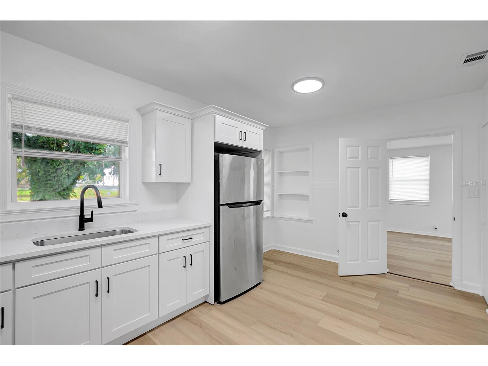4355 58th Avenue N Saint Petersburg FL 33714 TB8525937 image14