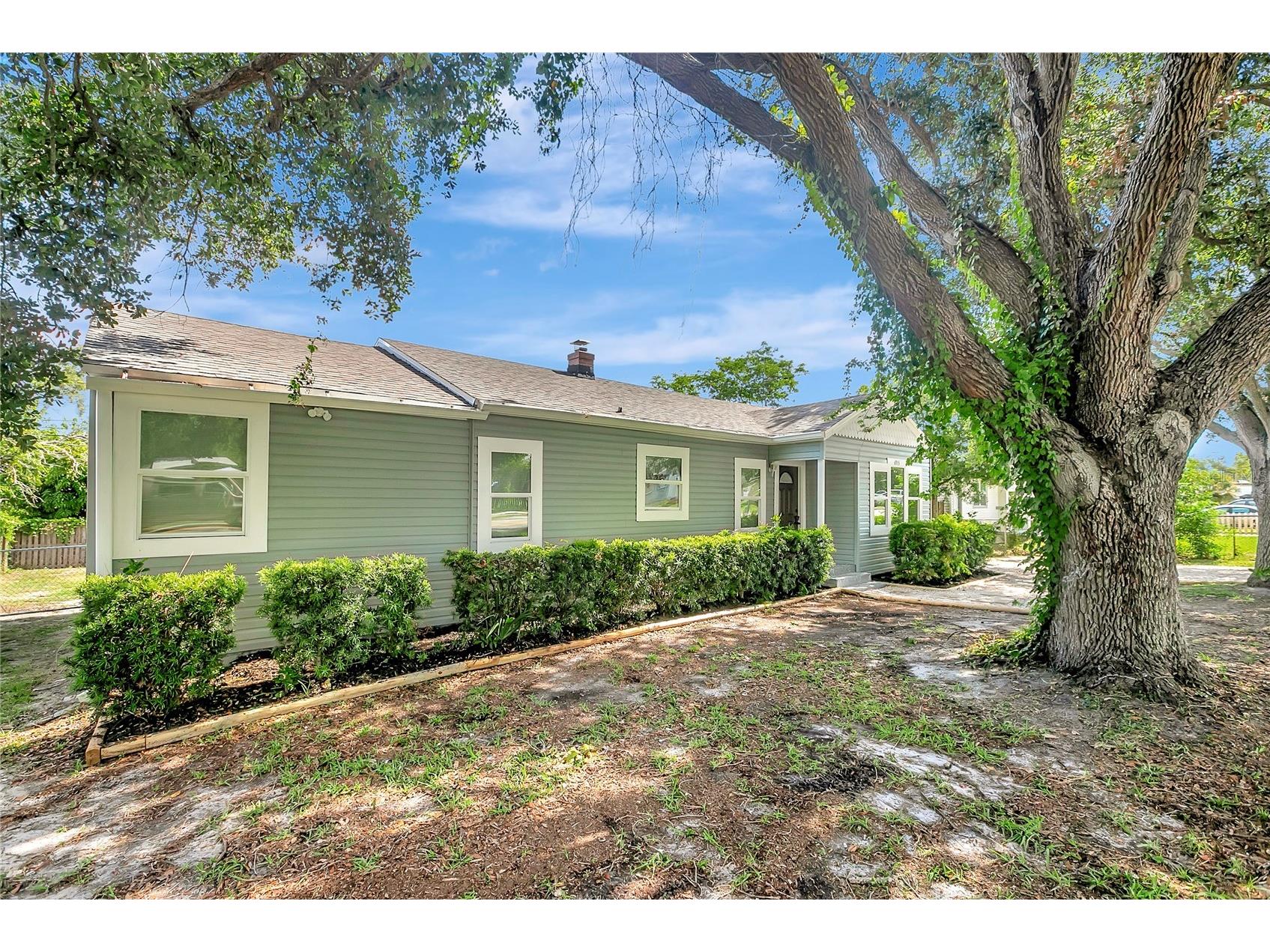 4355 58th Avenue N Saint Petersburg FL 33714 TB8525937 image2