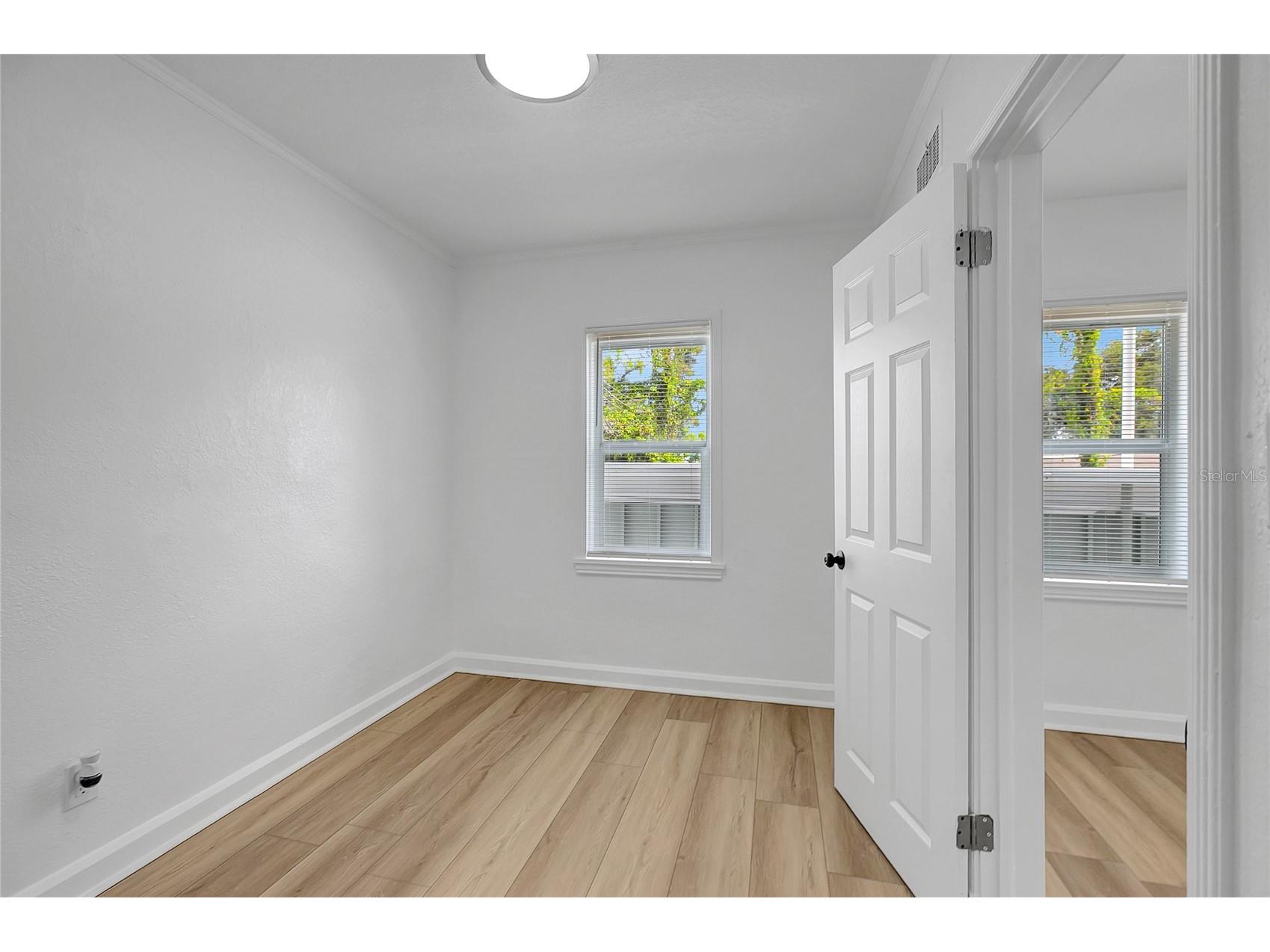 4355 58th Avenue N Saint Petersburg FL 33714 TB8525937 image22
