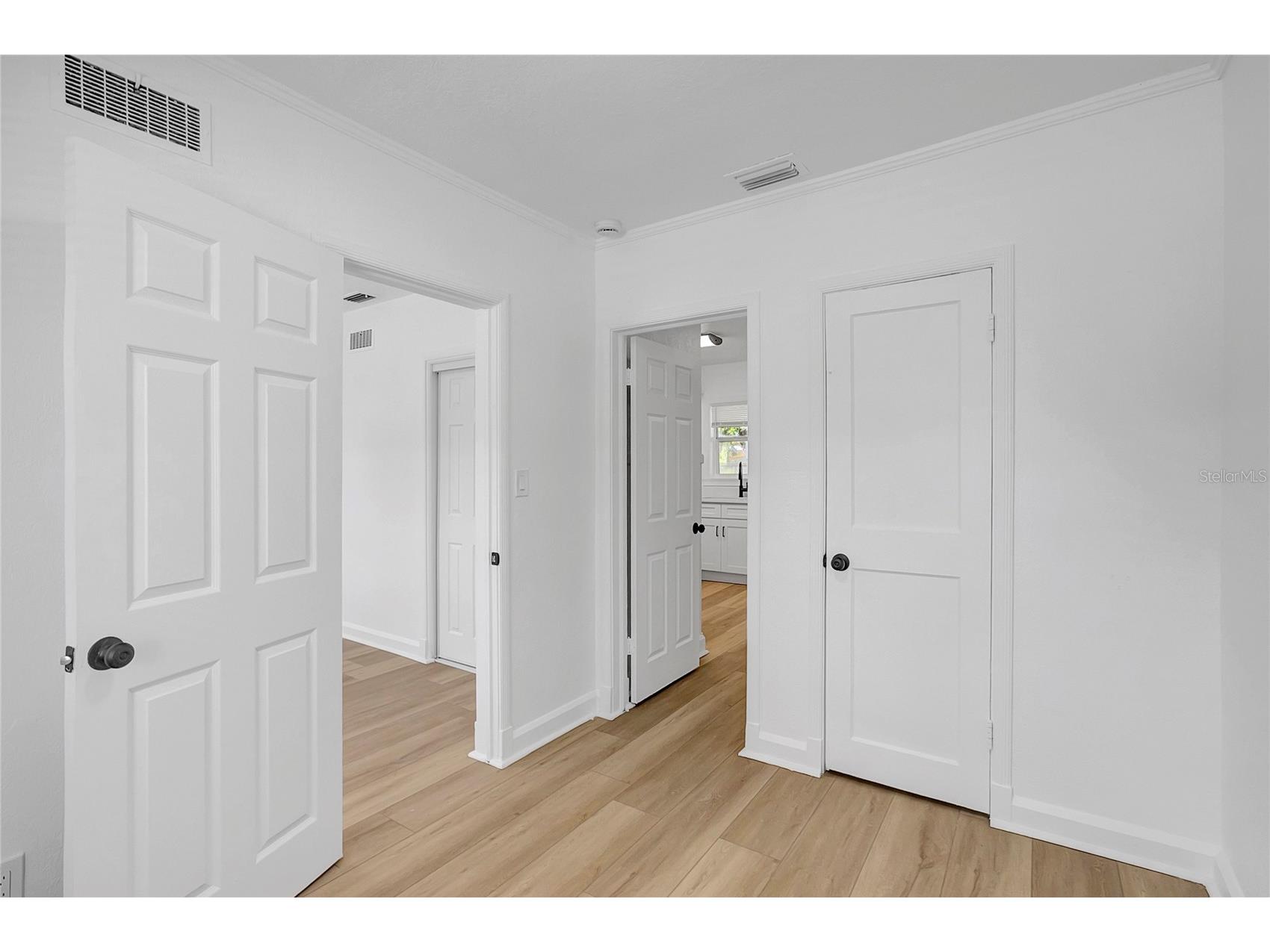 4355 58th Avenue N Saint Petersburg FL 33714 TB8525937 image23