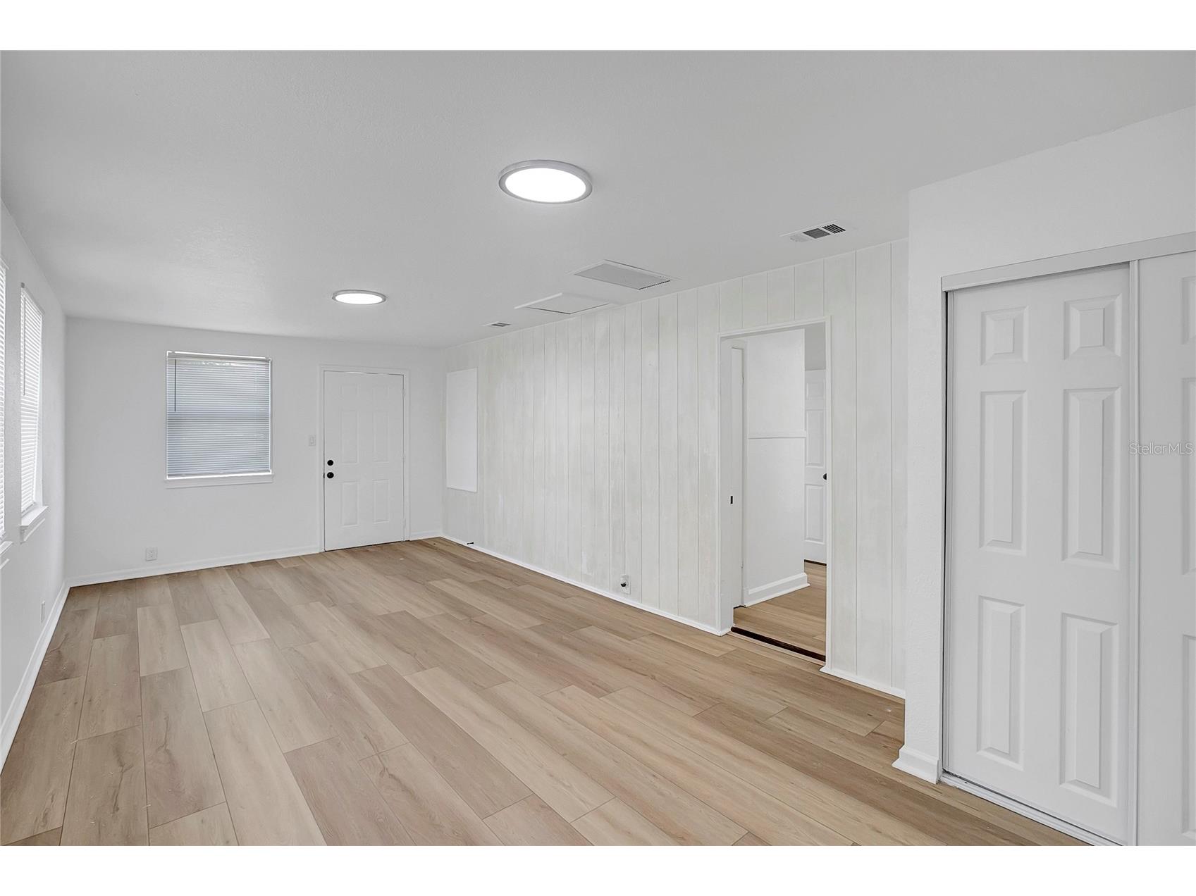 4355 58th Avenue N Saint Petersburg FL 33714 TB8525937 image25