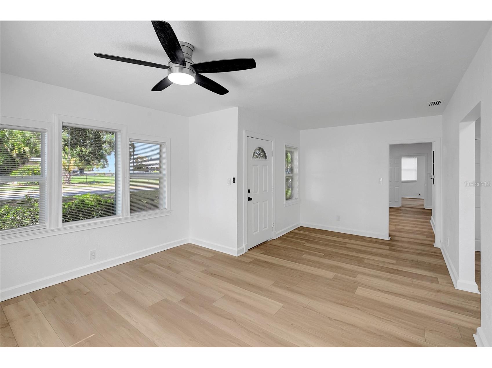 4355 58th Avenue N Saint Petersburg FL 33714 TB8525937 image5