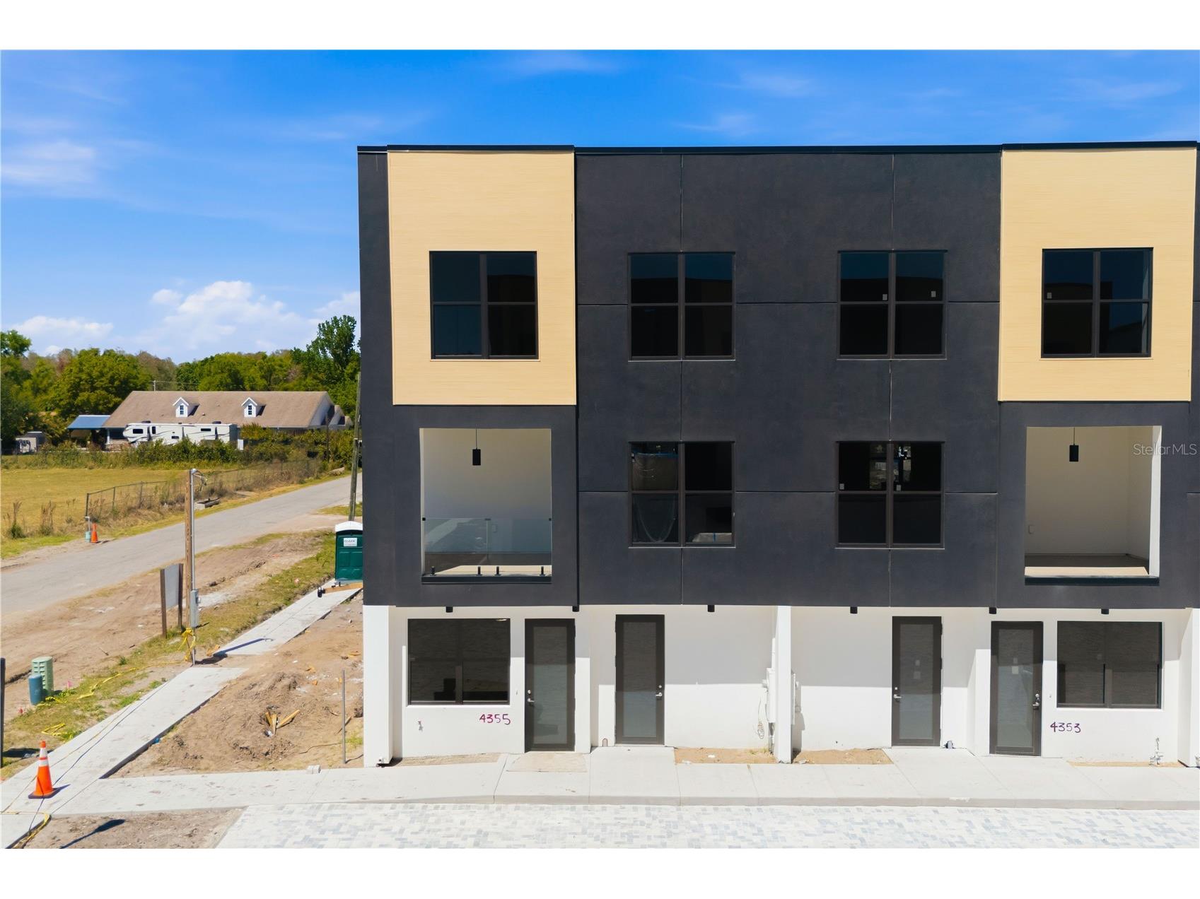 4355 Fontanarosa Village Court Tampa FL 33614 TB8489030 image1