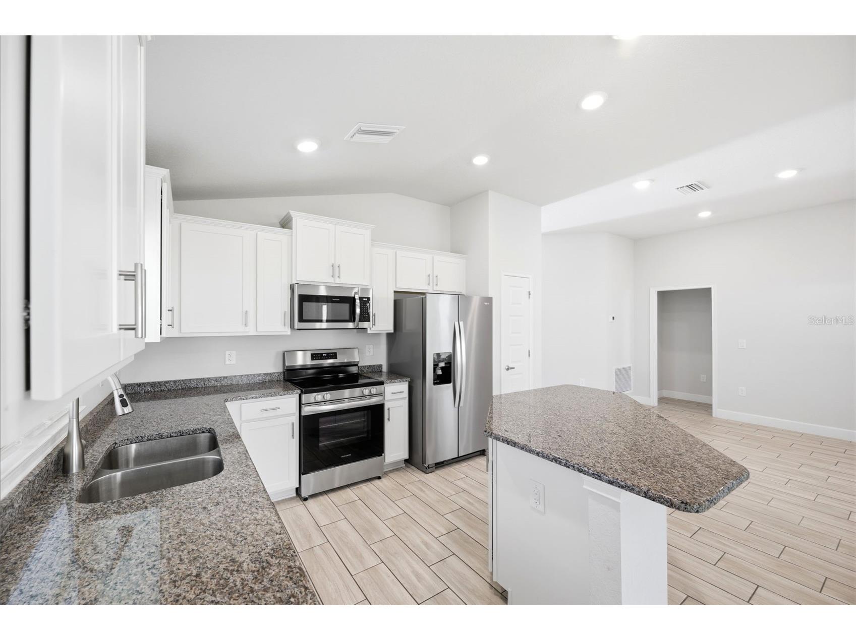 4355 Sutherland Street Spring Hill FL 34609 W7885677 image18
