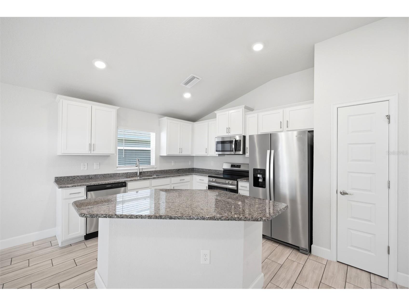 4355 Sutherland Street Spring Hill FL 34609 W7885677 image6