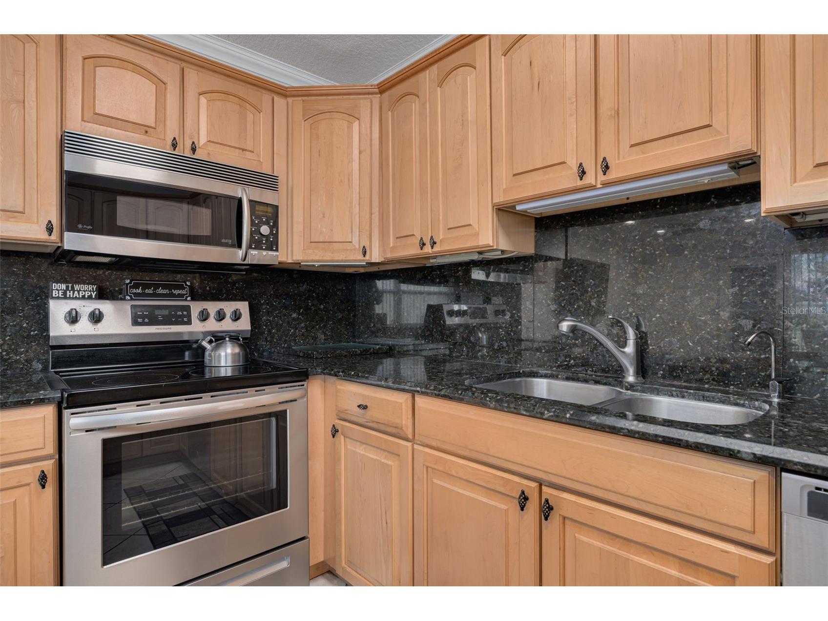 4355 Tahitian Gardens Circle #A Holiday FL 34691 TB8411324 image9