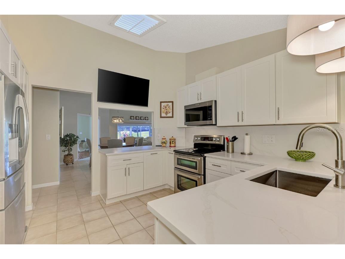 4356 Camino Madera Sarasota FL 34238 D6145024 image24