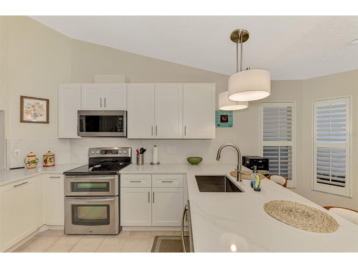 4356 Camino Madera Sarasota FL 34238 D6145024 image29