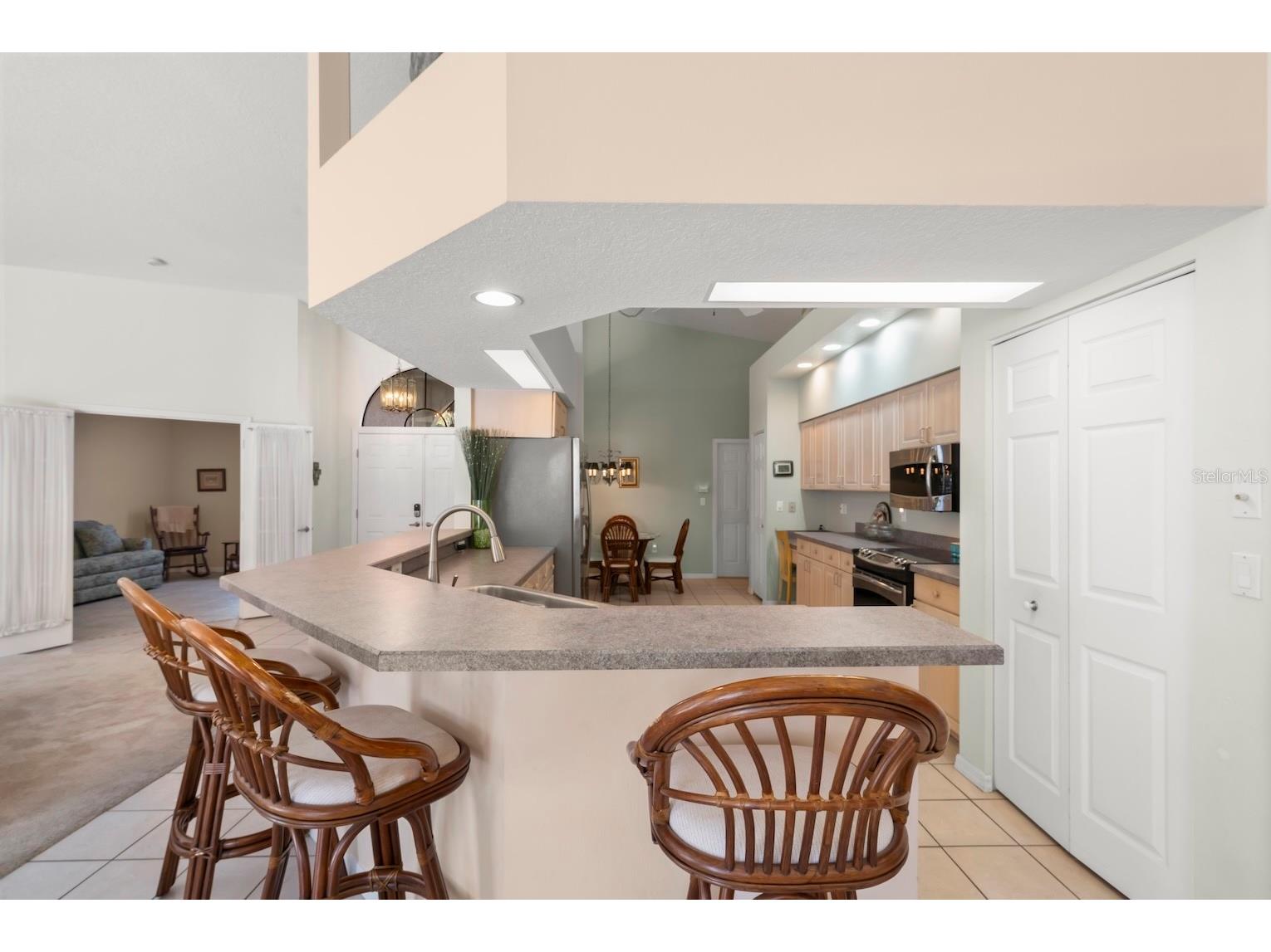 4356 Marcott Circle Sarasota FL 34233 C7519661 image16