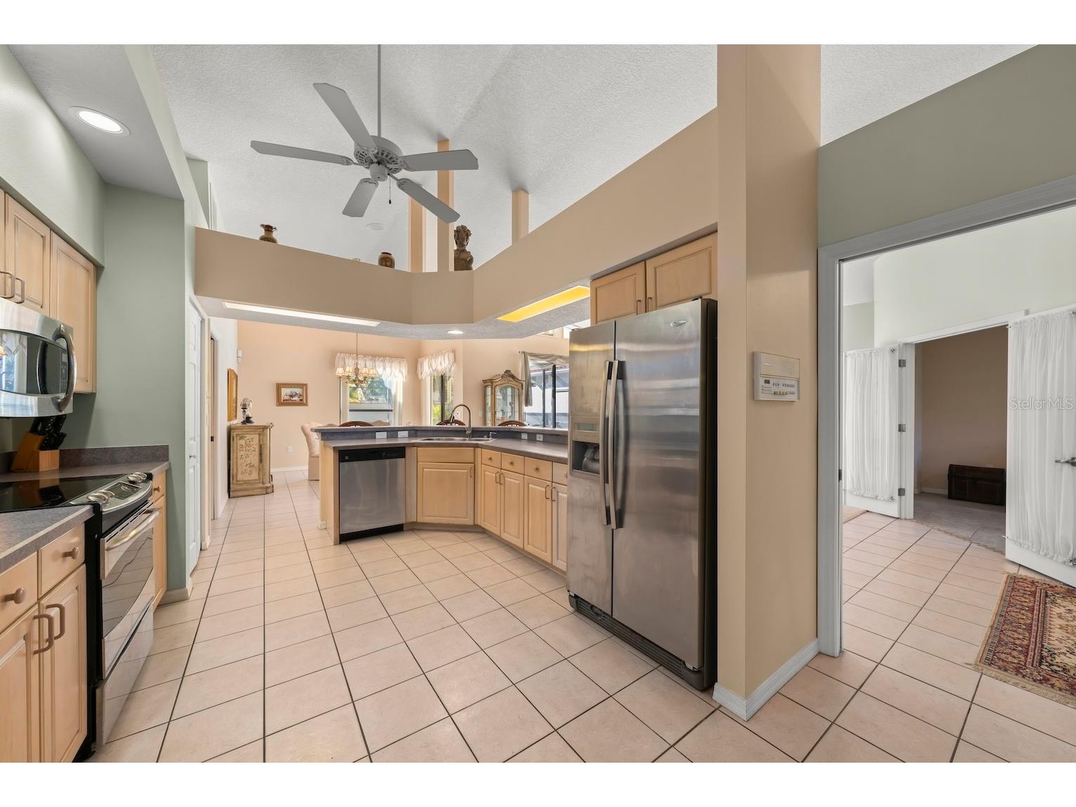 4356 Marcott Circle Sarasota FL 34233 C7519661 image5