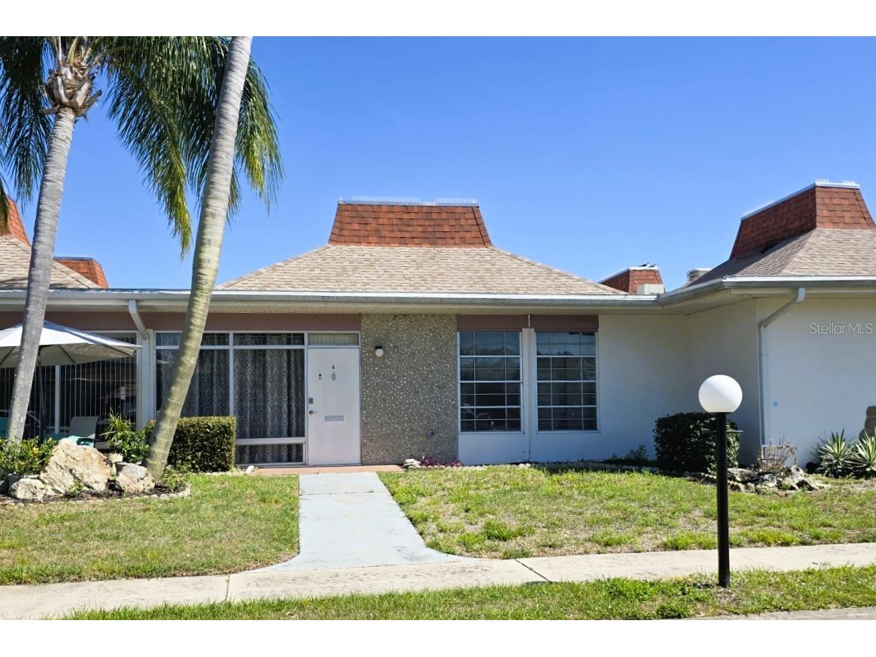 4356 Tahitian Gardens Circle #C Holiday FL 34691 TB8499337 image1