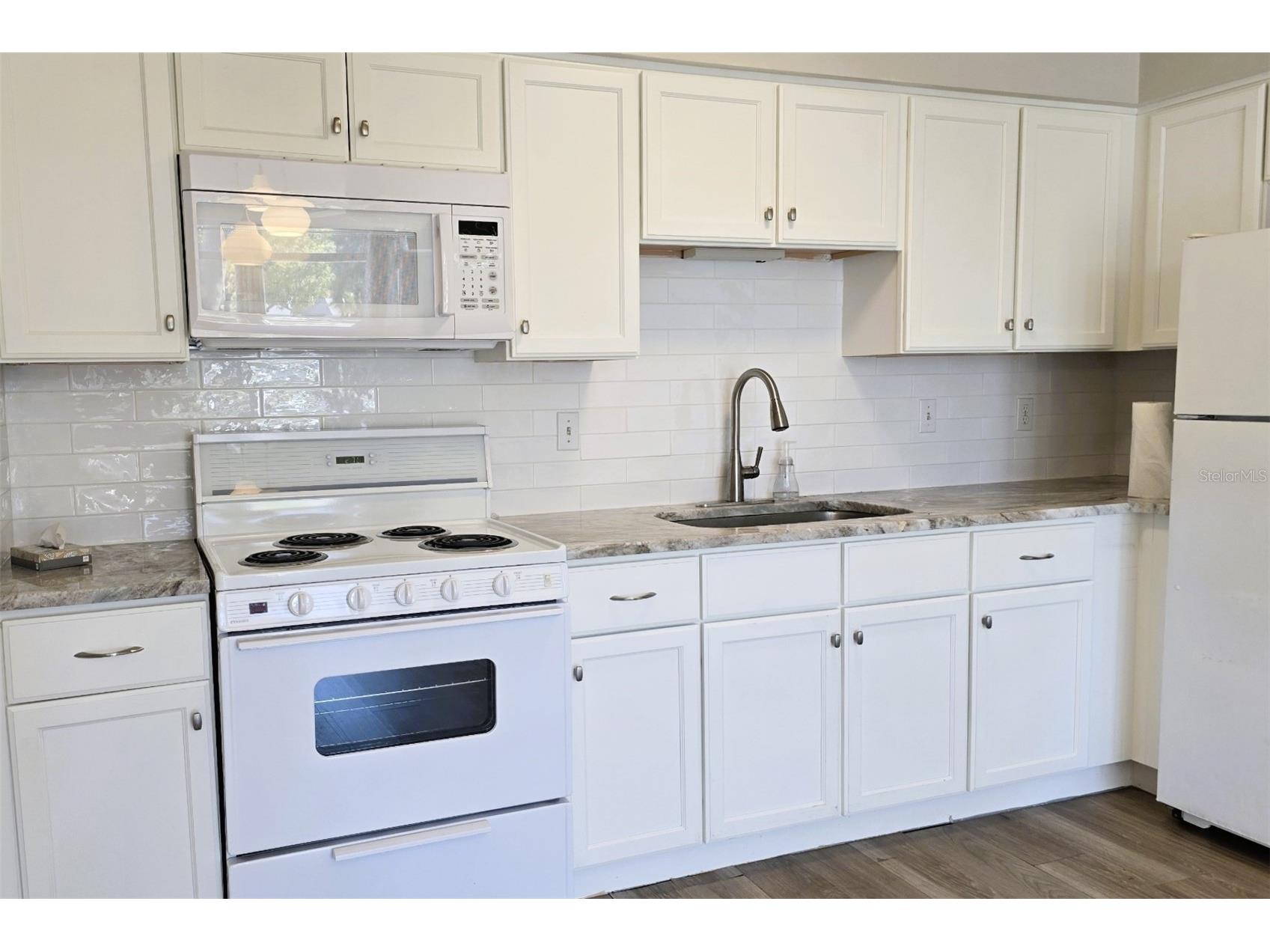 4356 Tahitian Gardens Circle #C Holiday FL 34691 TB8499337 image6