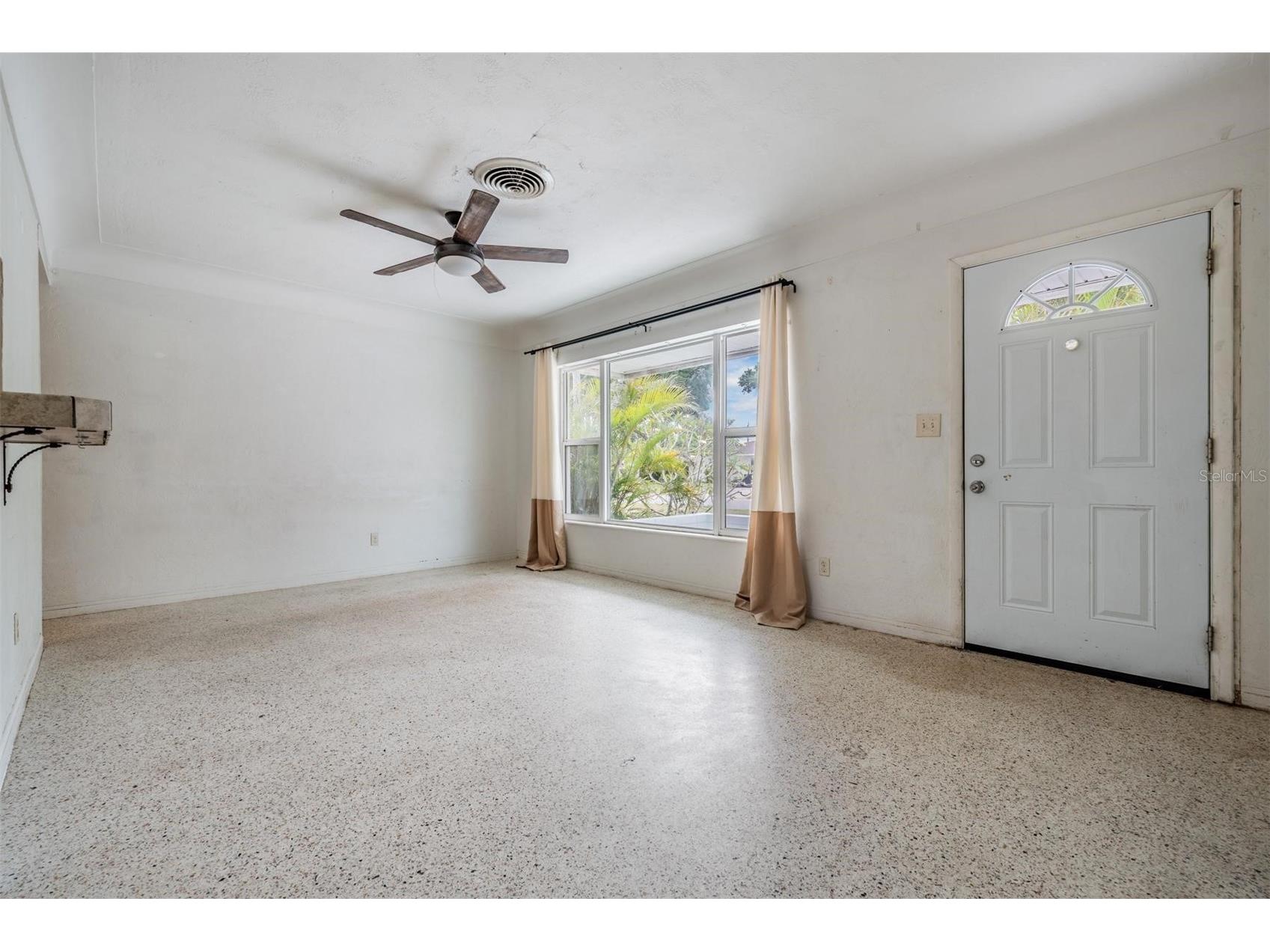 4357 32nd Avenue N Saint Petersburg FL 33713 TB8508624 image12