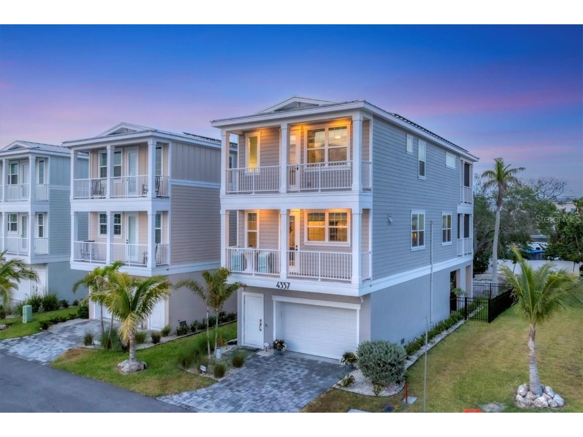 4357 Marina View Way Cortez FL 34215 TB8383881 image1