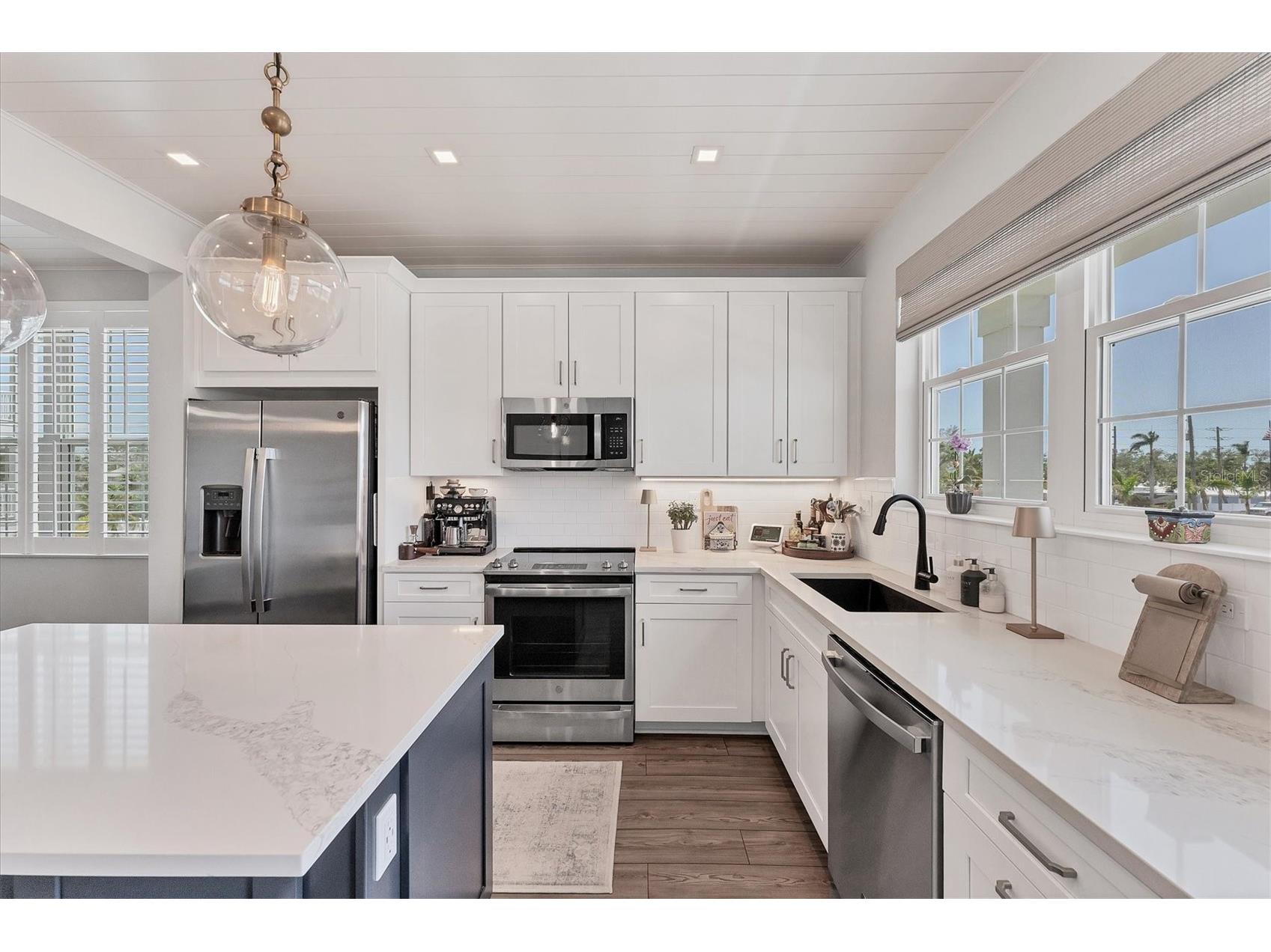 4357 Marina View Way Cortez FL 34215 TB8507123 image26