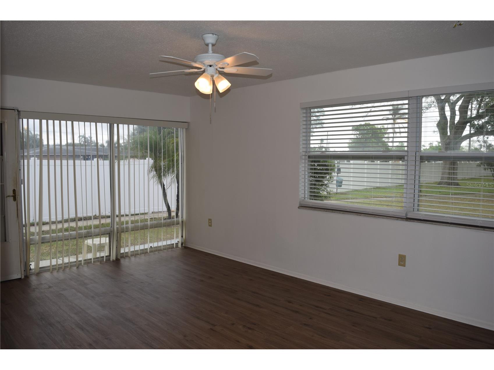 4357 Tahitian Gardens Circle #E Holiday FL 34691 TB8494740 image4