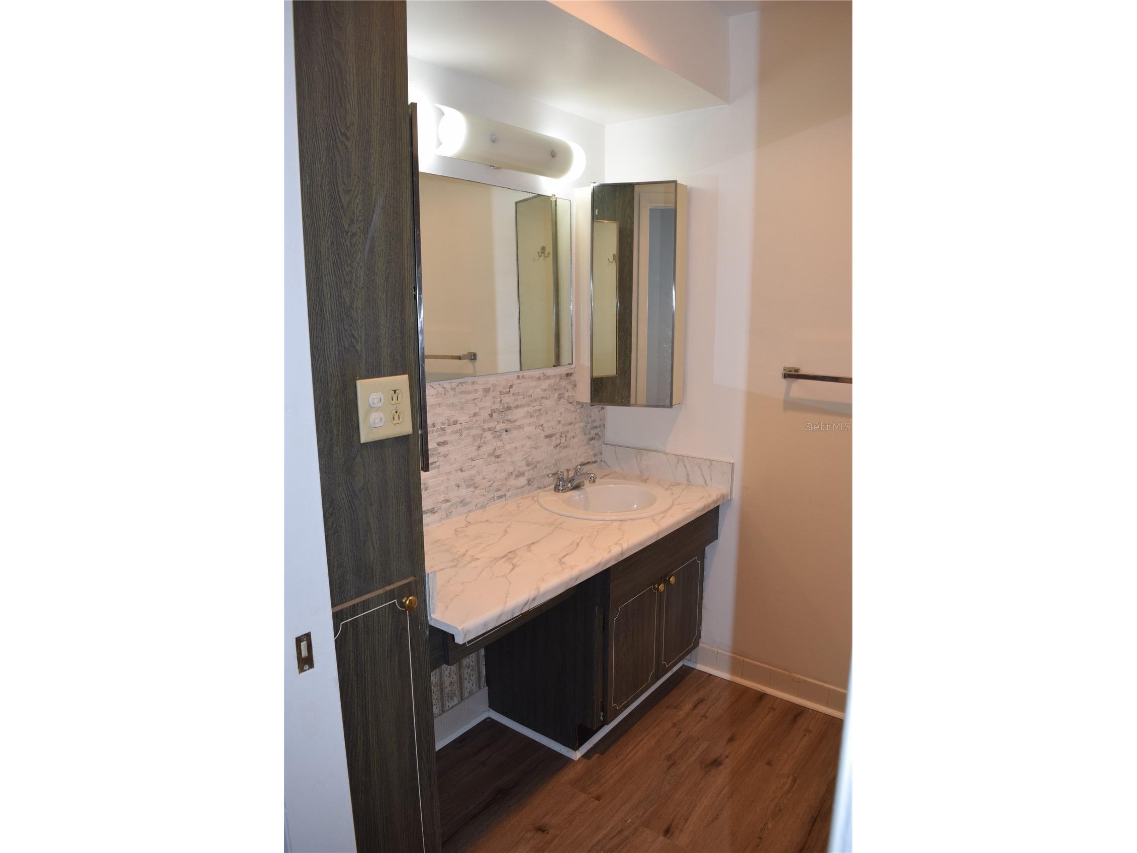 4357 Tahitian Gardens Circle #E Holiday FL 34691 TB8494740 image6