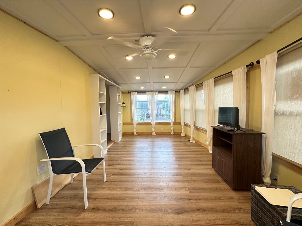 4358 72nd Street N #84 Saint Petersburg FL 33709 TB8422327 image6