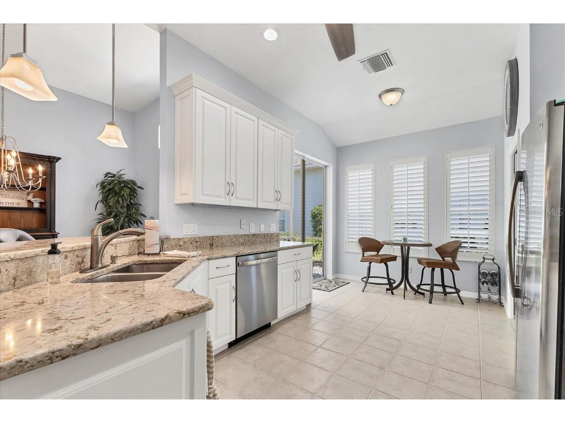 4358 Mirabella Circle Bradenton FL 34210 A4645790 image12