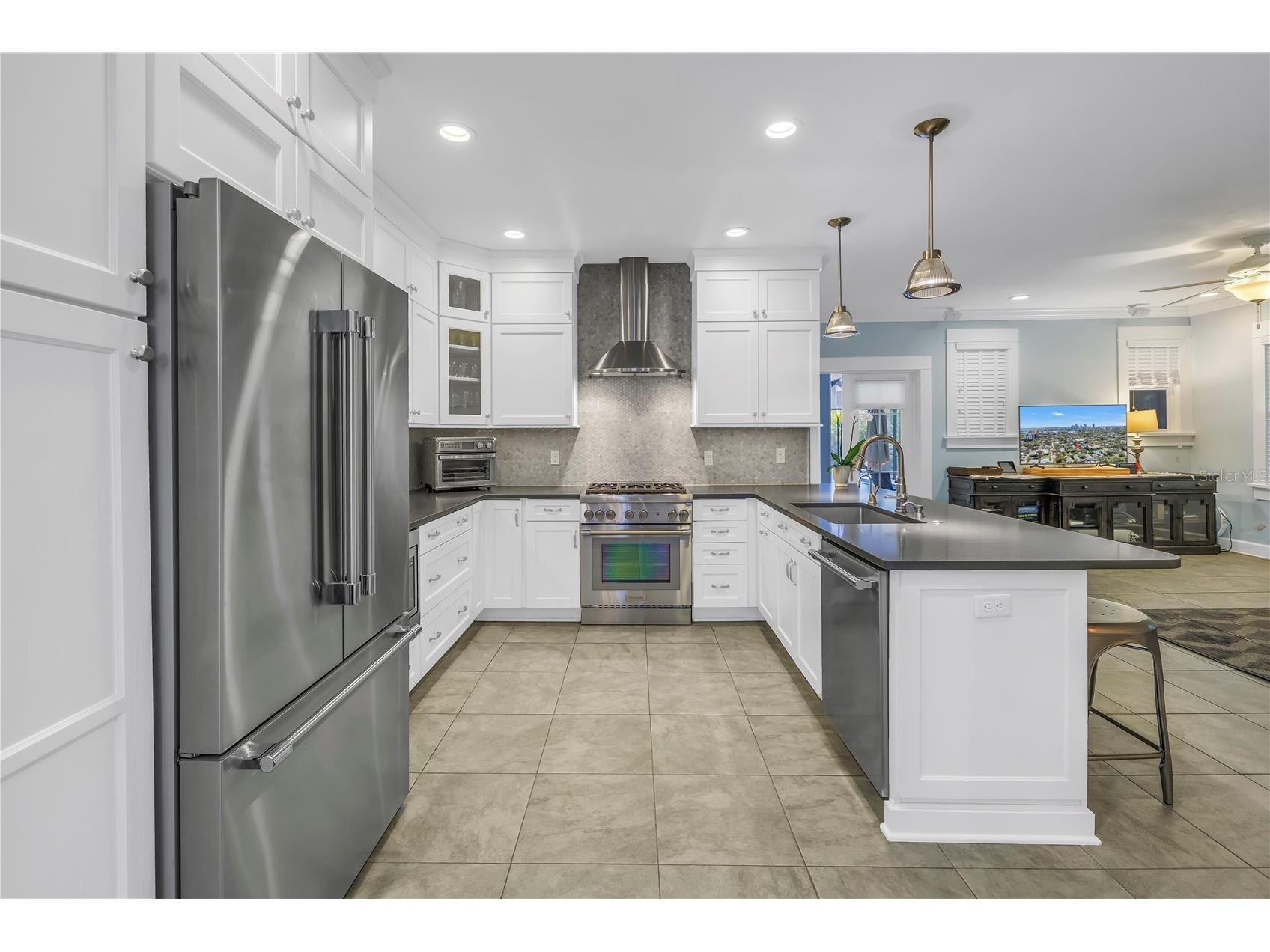 436 12th Avenue NE Saint Petersburg FL 33701 TB8502922 image11
