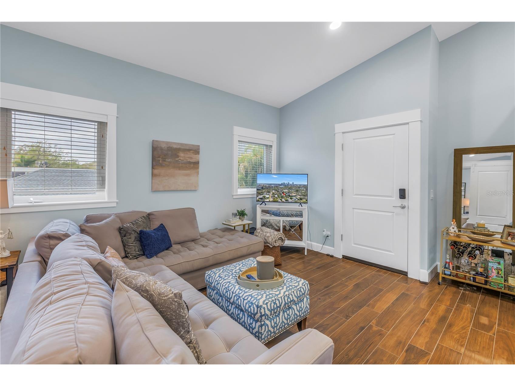436 12th Avenue NE Saint Petersburg FL 33701 TB8502922 image33