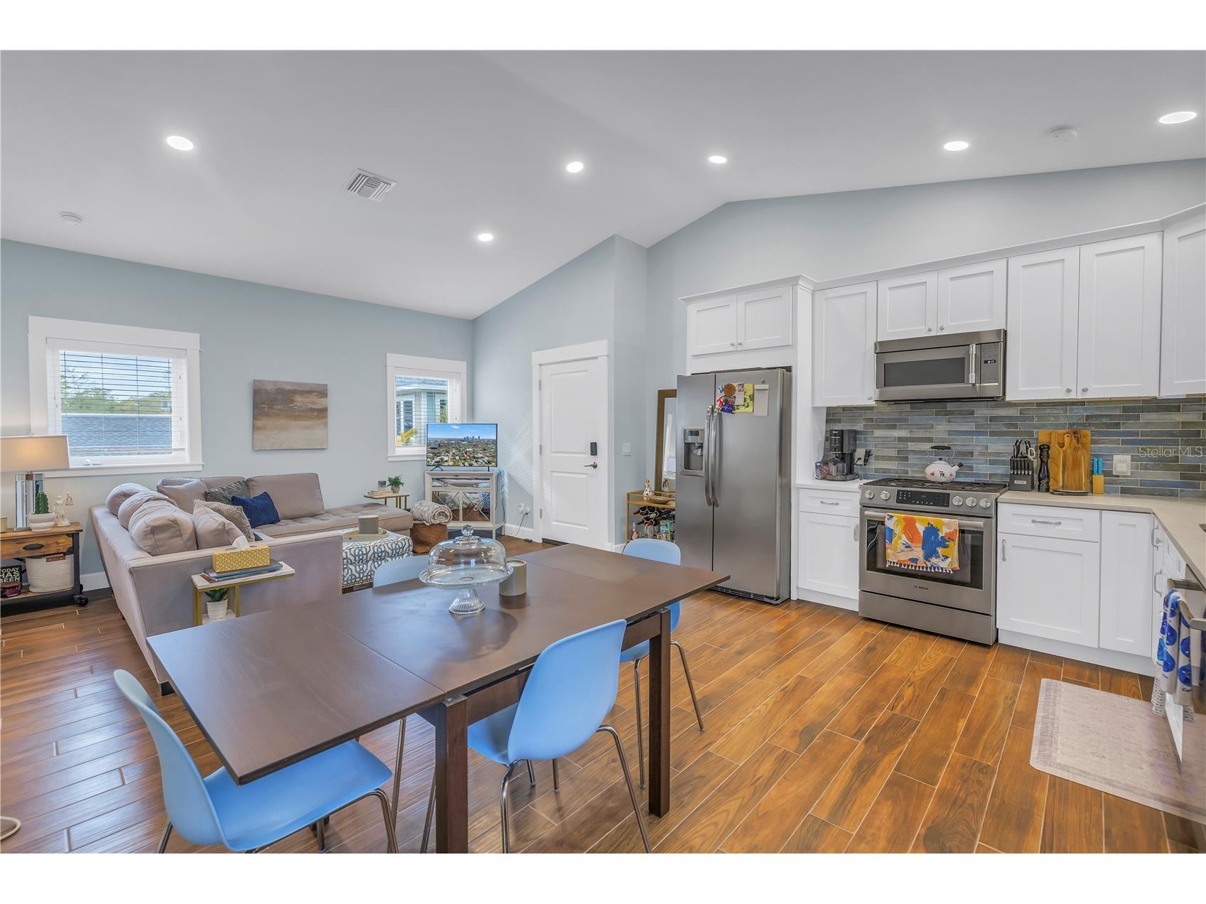 436 12th Avenue NE Saint Petersburg FL 33701 TB8502922 image36