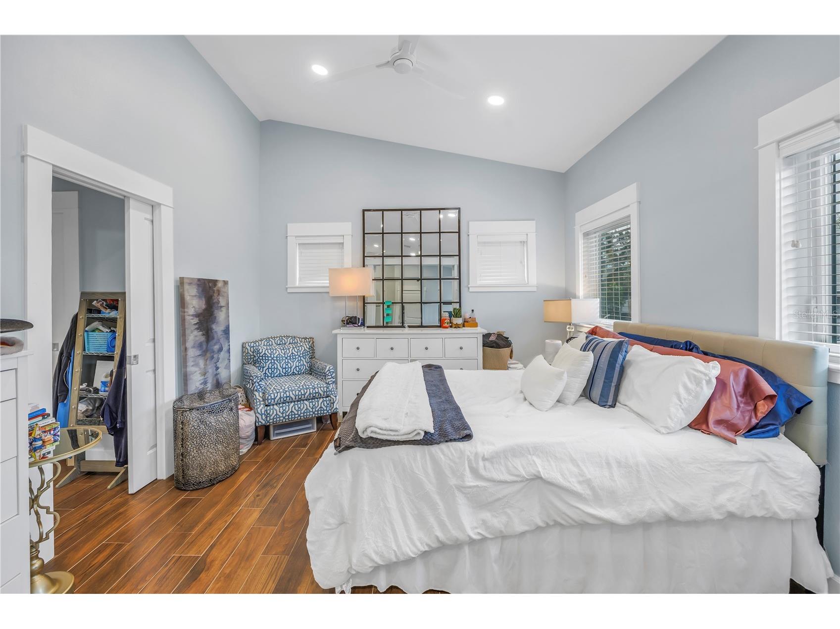 436 12th Avenue NE Saint Petersburg FL 33701 TB8502922 image39