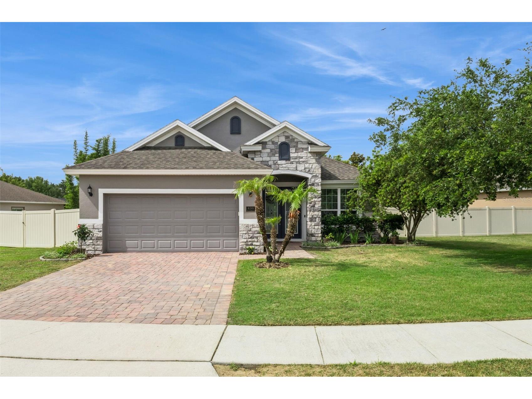 436 Bellissimo Place Howey In The Hills FL 34737 O6407951 image1