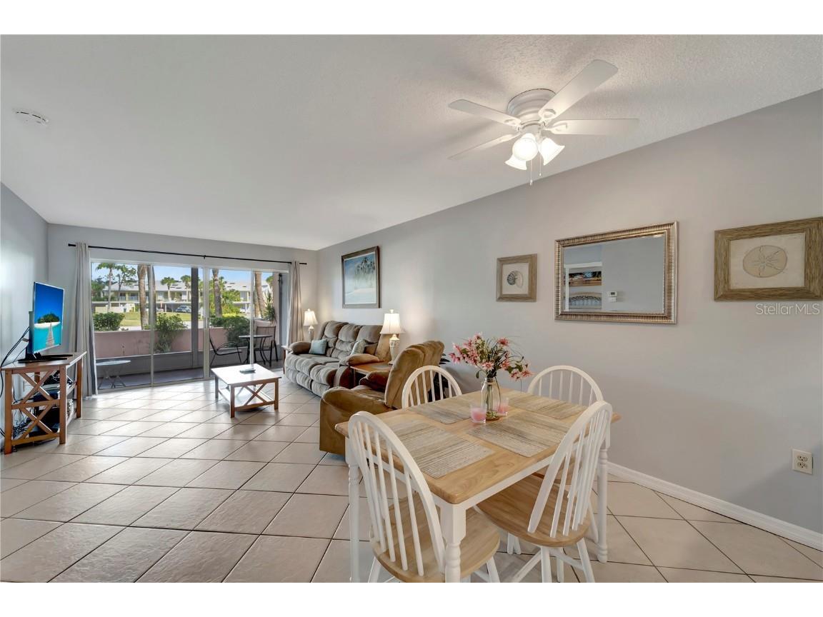 436 Cerromar Lane #379 Venice FL 34293 N6136742 image2