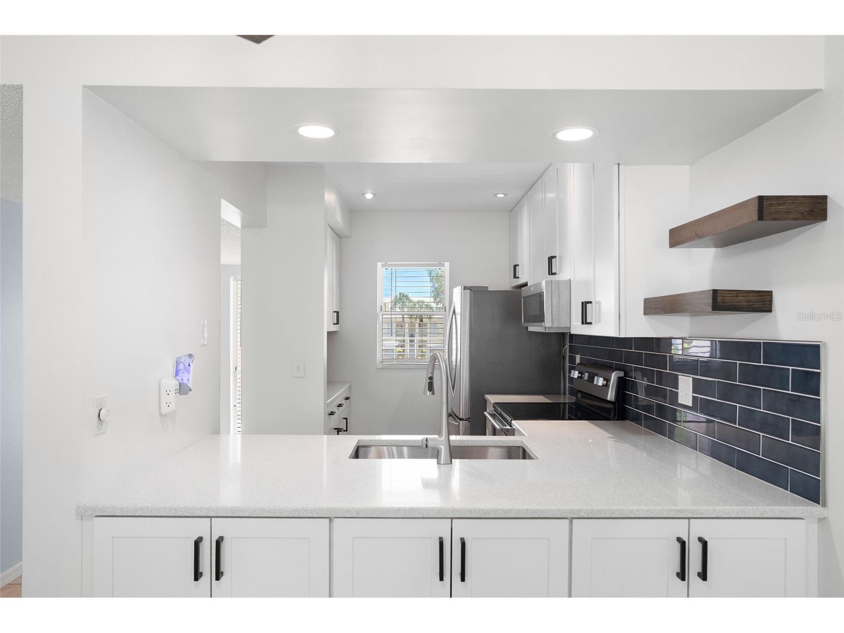 436 Cerromar Lane #478 Venice FL 34293 C7525909 image12