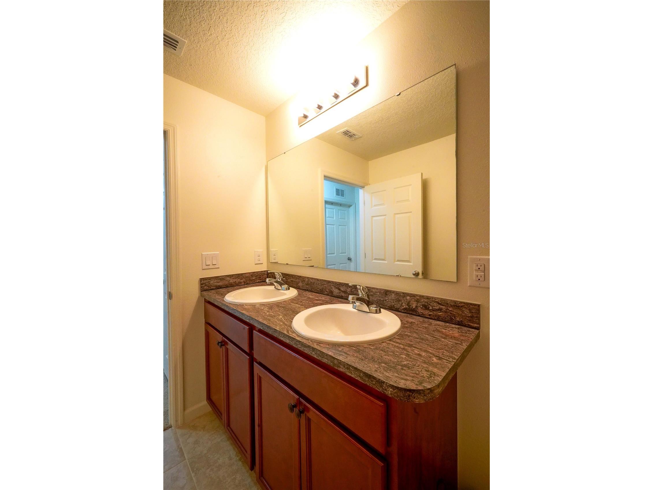 436 Great Falls Lane SW Palm Bay FL 32908 - COMMUNITY POND O6395985 image16