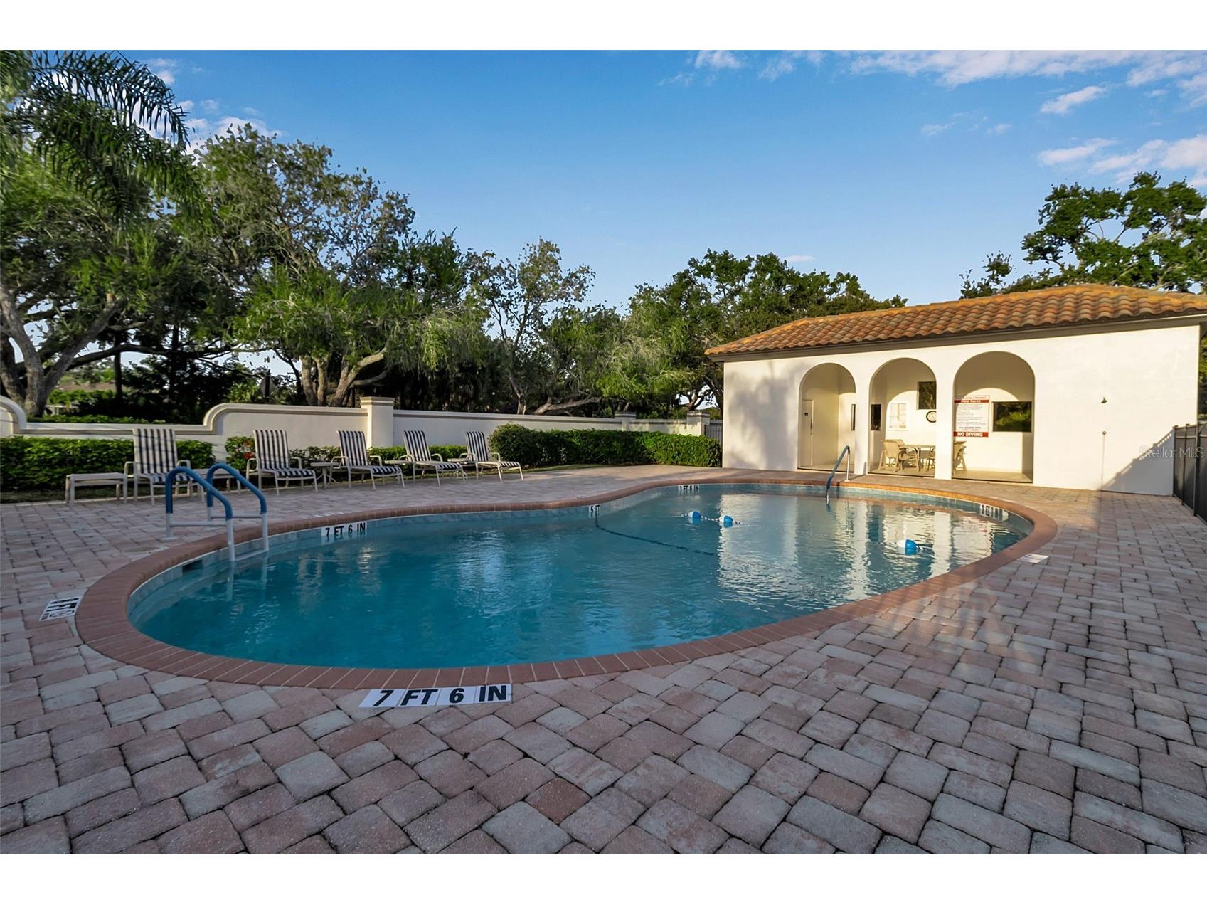 4360 Camino Madera Sarasota FL 34238 A4676568 image36
