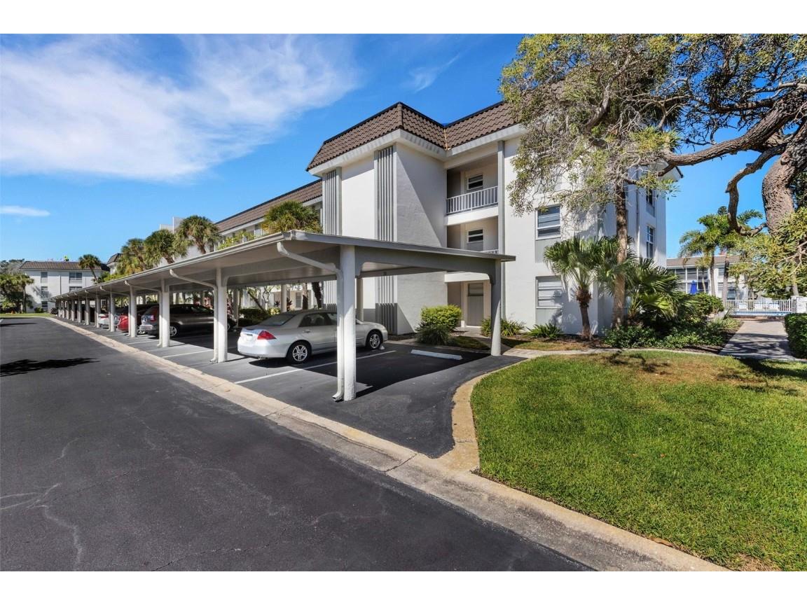 4360 Chatham Drive #108 Longboat Key FL 34228 O6353609 image1