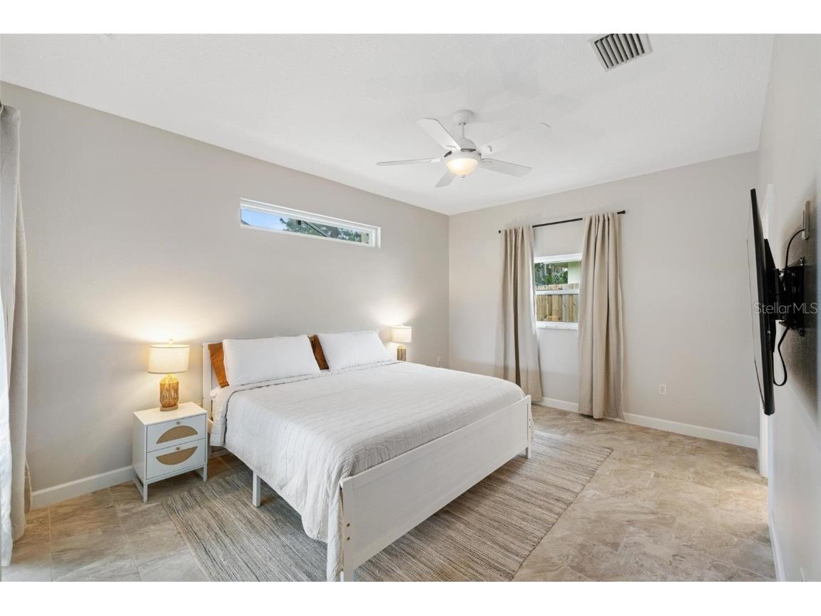 4360 Iola Drive Sarasota FL 34231 A4658894 image16