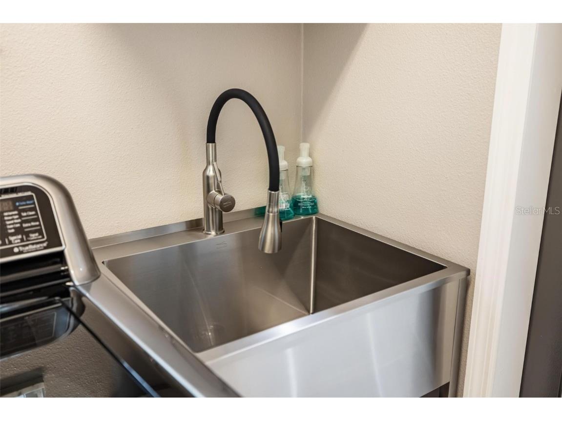 4360 Iola Drive Sarasota FL 34231 A4658894 image53