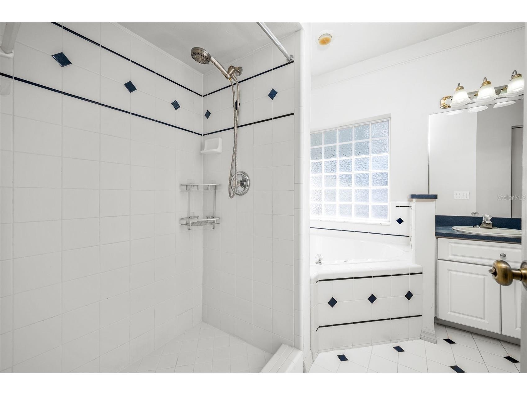 4360 NW 36th Terrace Gainesville FL 32605 GC537567 image21