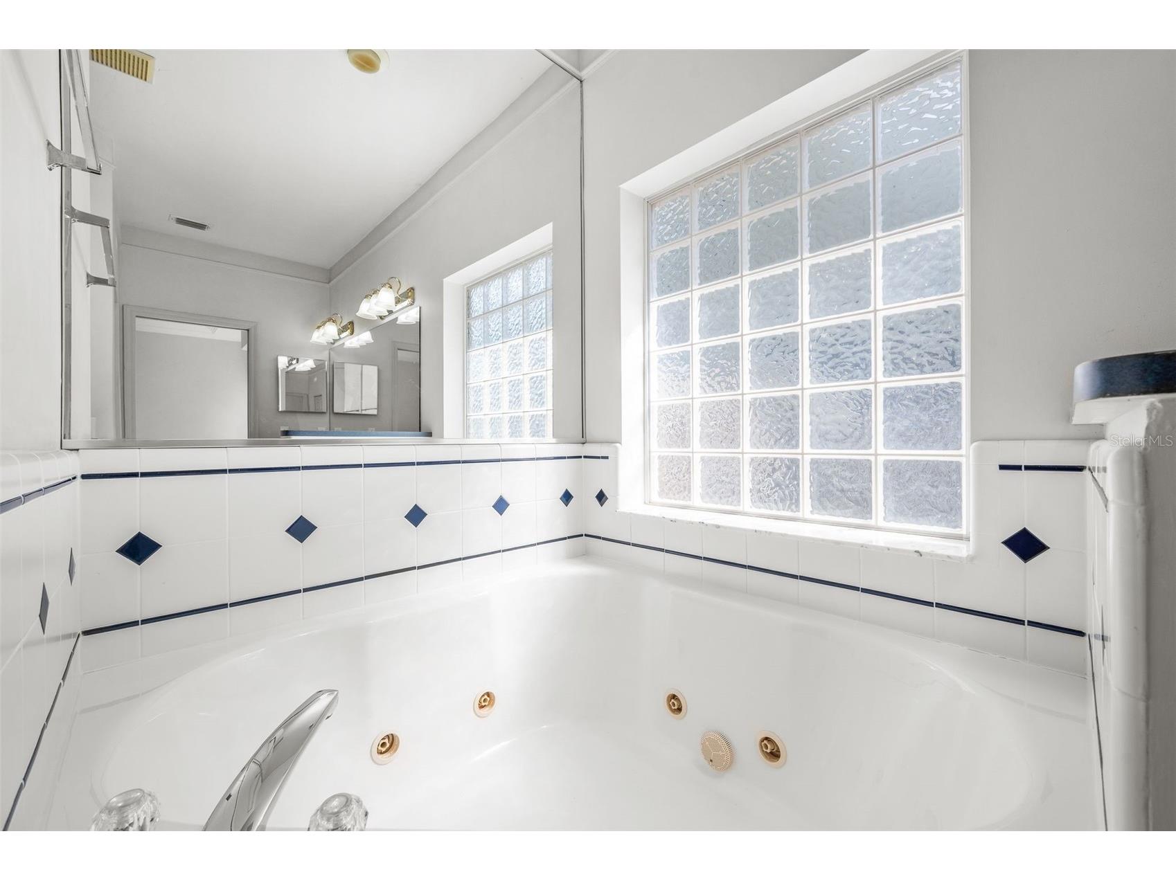 4360 NW 36th Terrace Gainesville FL 32605 GC537567 image22