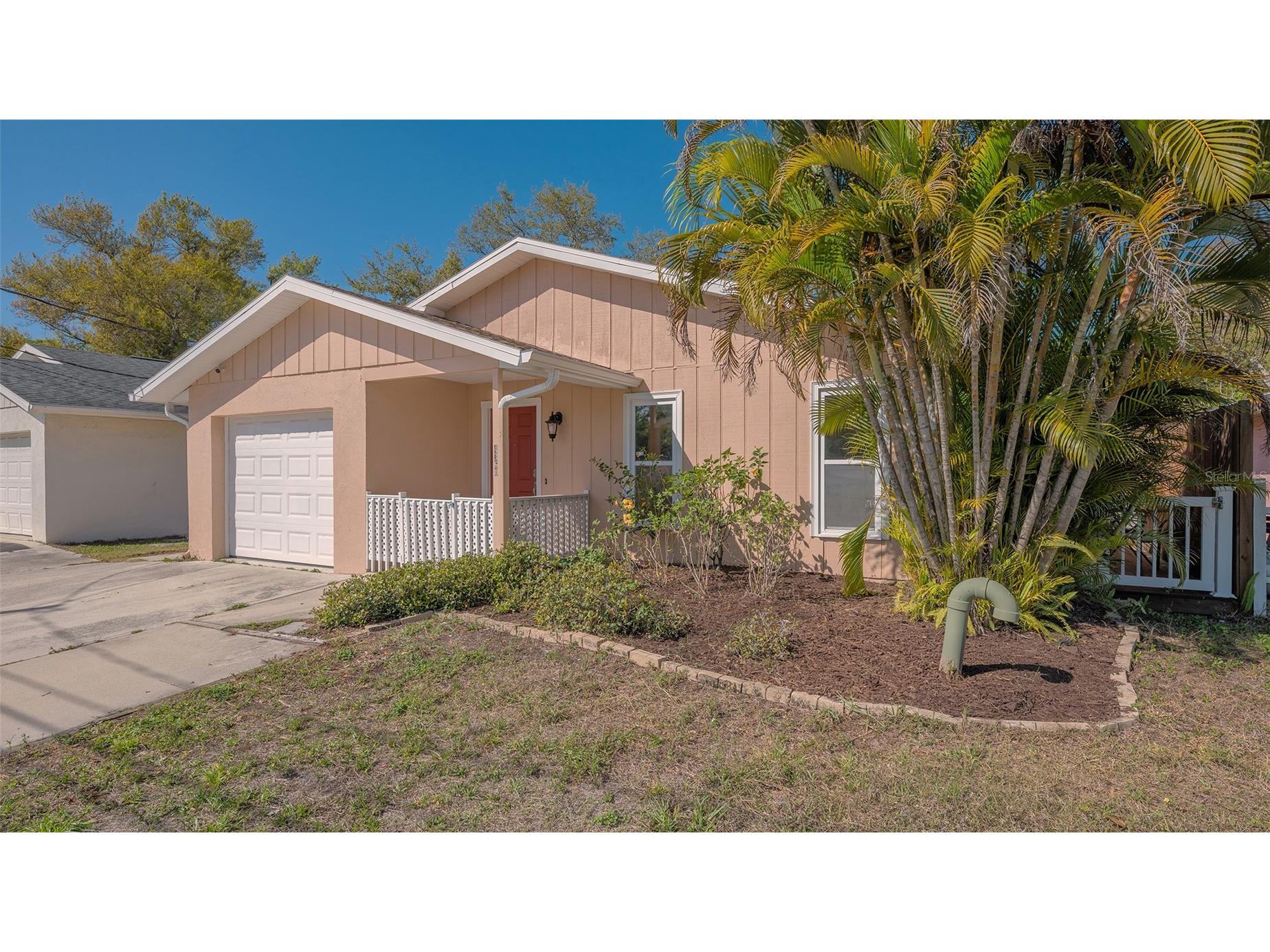 4360 Swift Road Sarasota FL 34231 A4684014 image1