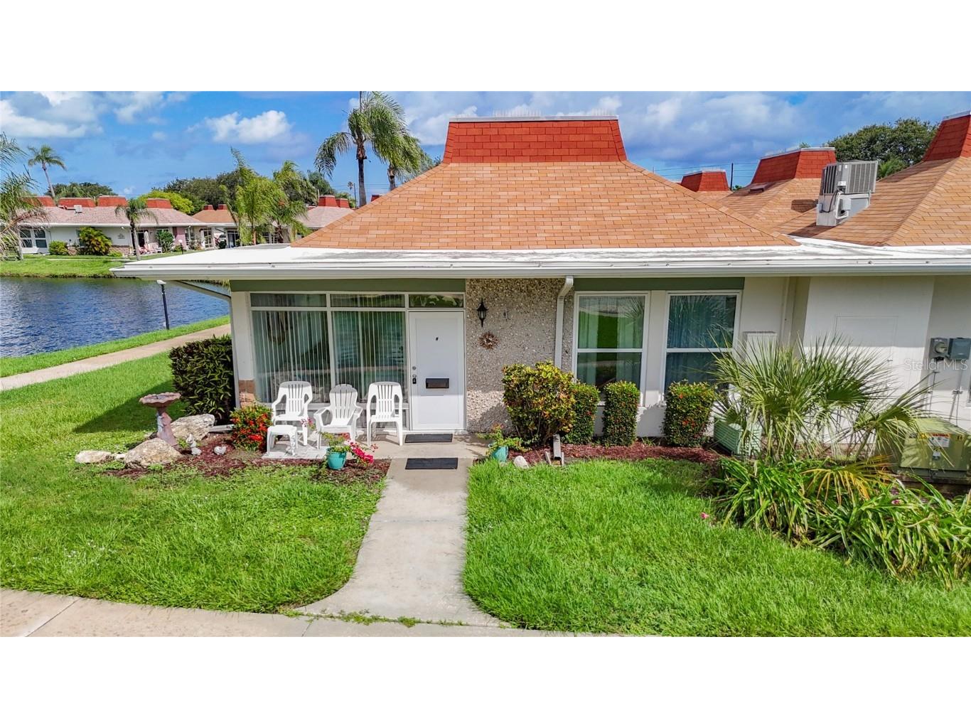 4360 Tahitian Gardens Circle #H Holiday FL 34691 TB8405201 image1